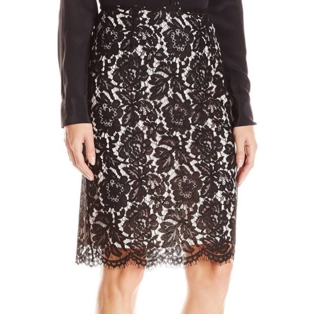 Vince Camuto NWOT Victorian Blush Black Lace Skirt 10